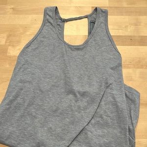 Athleta Essence Tie Back Tank size S